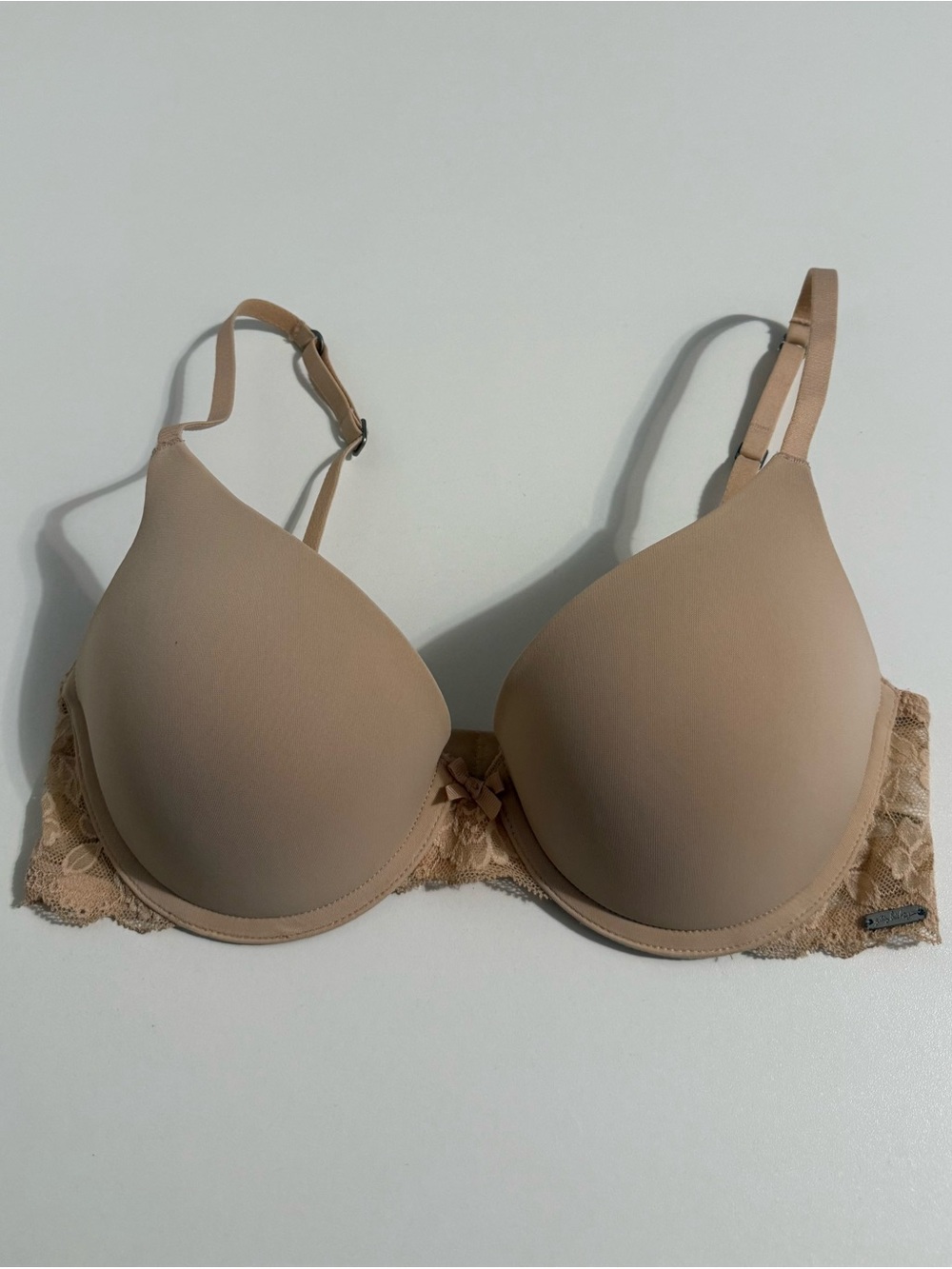 Gilly Hicks Nude Lace-Trim T-Shirt Bra Sz. 34C